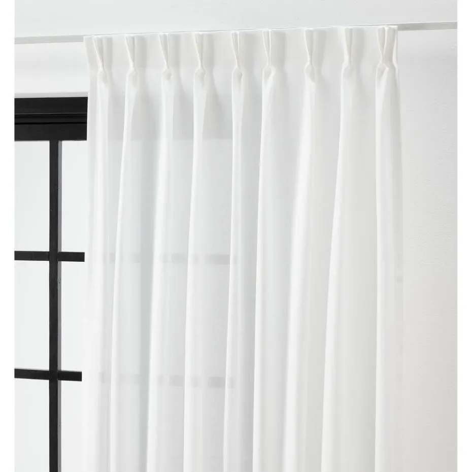 Inbetween Ellen Wit
